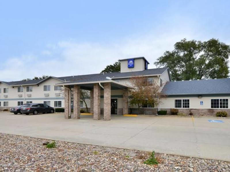 Regency Inn Geneseo Il I-80 Kültér fotó